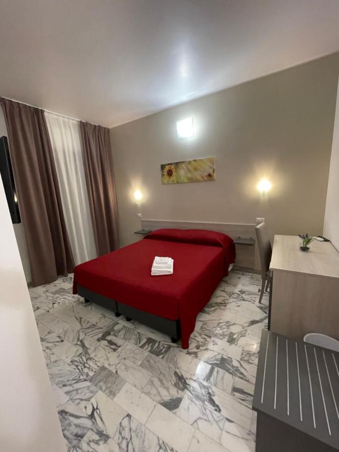 B&B Centrale ジェーラ エクステリア 写真